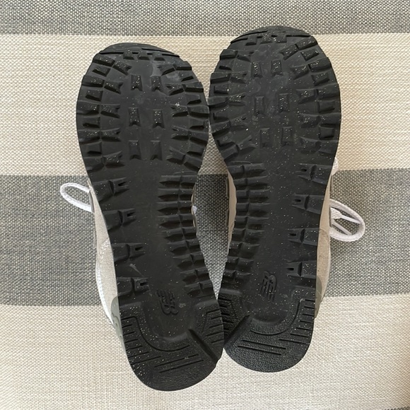 BLOGGER FAVE! New Balance Women’s 574 Core Sneaker in Nimbus Cloud White - Picture 8 of 8